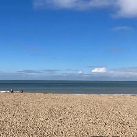 In St Idesbald Near The Sea, Cleaning Included Apartment