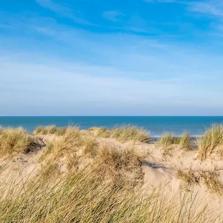 In St Idesbald Near The Sea, Cleaning Included Apartment *